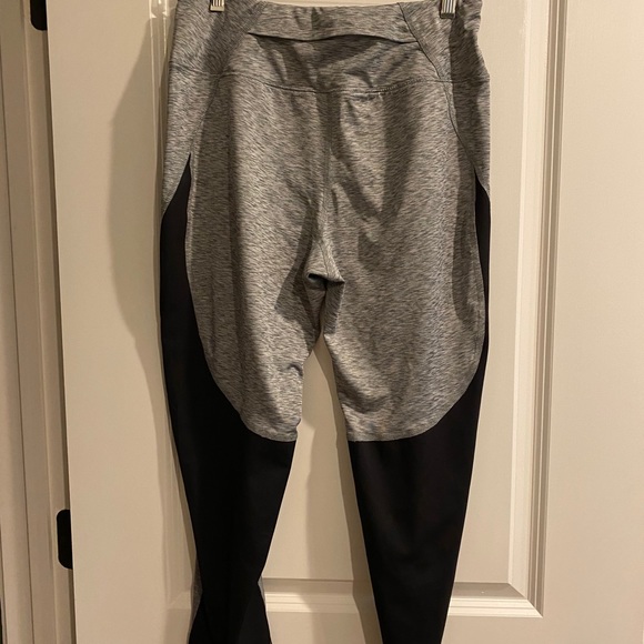 ASICS Capri leggings - Picture 2 of 5